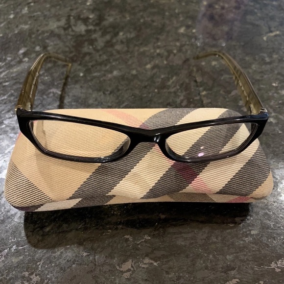 Stylish Black Glasses with Case - Picture 1 of 7